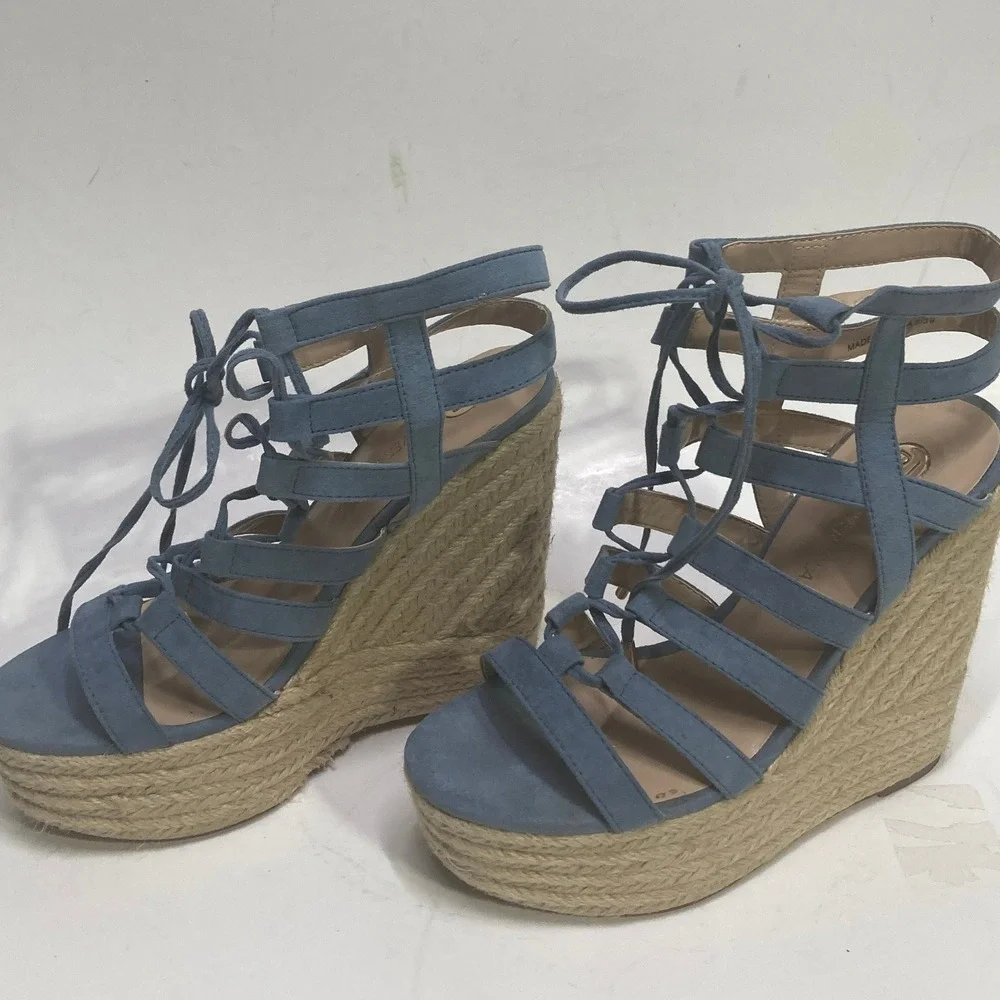 River Island measurements heel